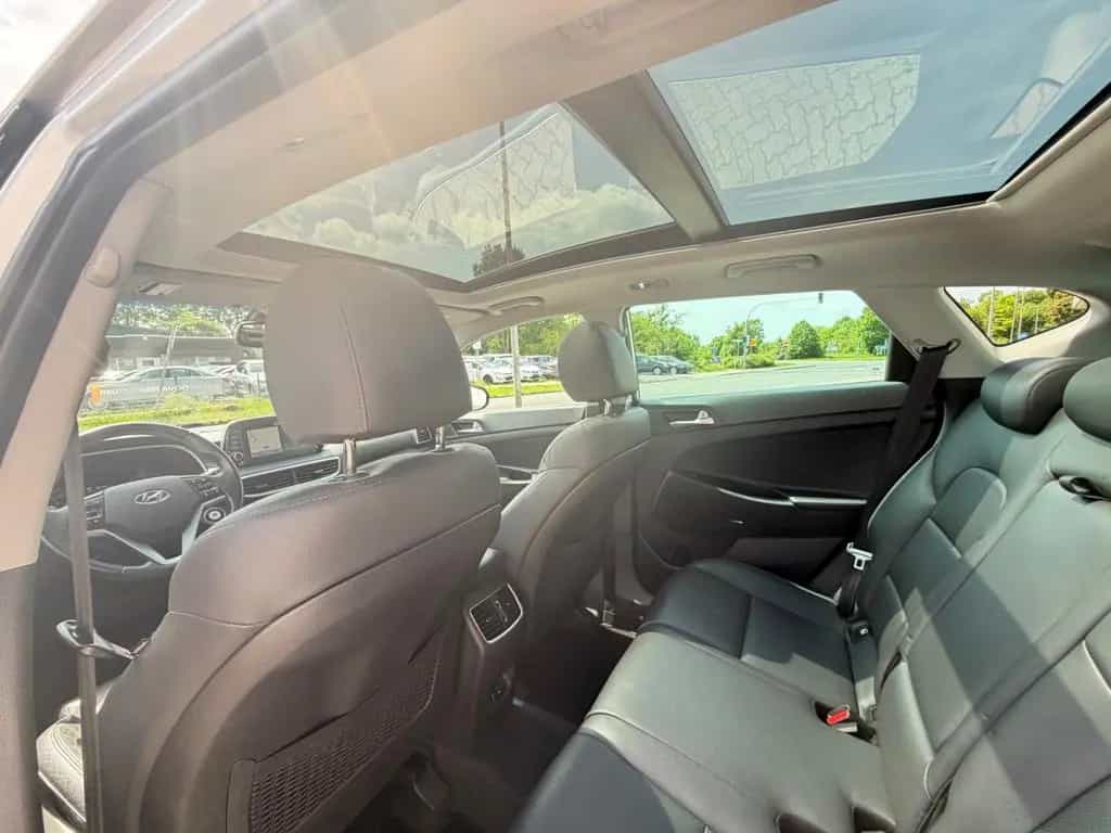 Hyundai TUCSON Premium 2WD KEYLESS/NAVI/PAN0/360 KAMERA 06/2019-photo-18