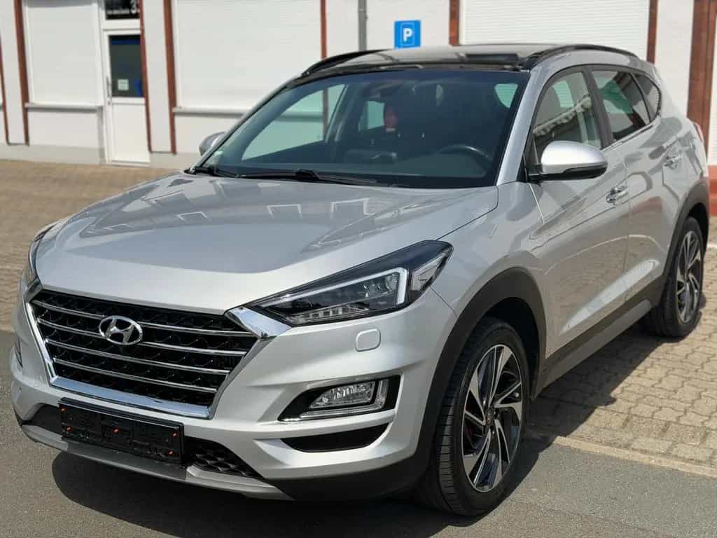 Hyundai TUCSON Premium 2WD KEYLESS/NAVI/PAN0/360 KAMERA 06/2019-photo-9