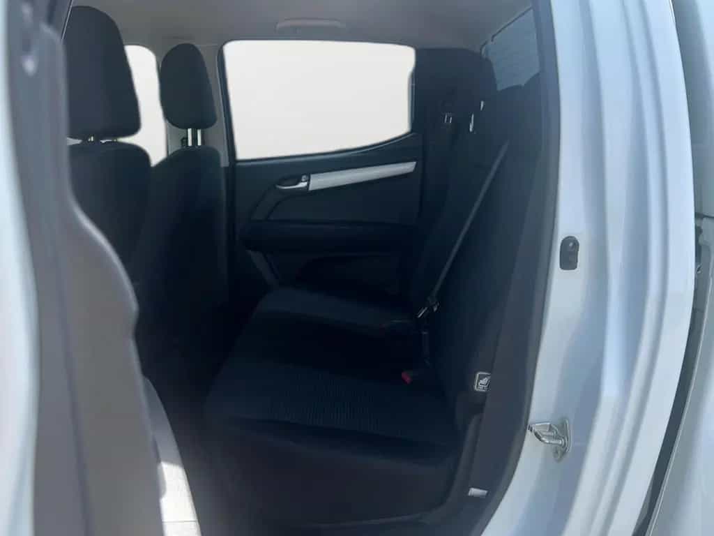 Isuzu D-Max DoKa 4WD EDITION10*NUR 115TKM*NAVI*KAMERA* 08/2017-photo-11