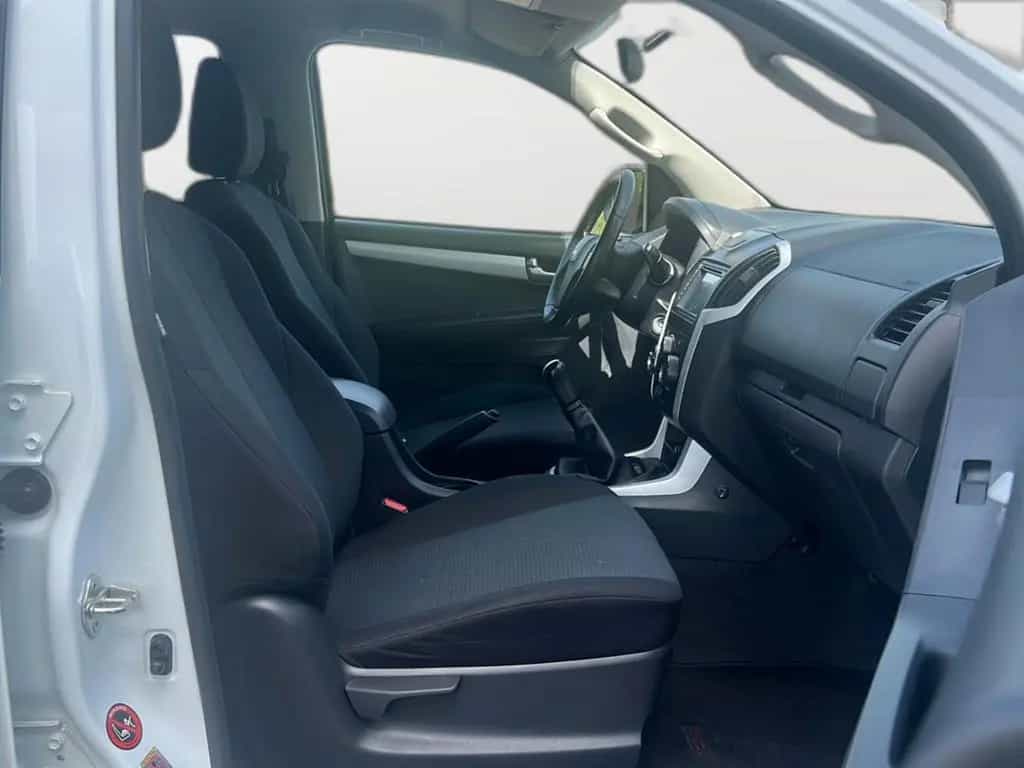 Isuzu D-Max DoKa 4WD EDITION10*NUR 115TKM*NAVI*KAMERA* 08/2017-photo-12