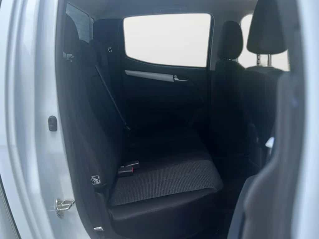 Isuzu D-Max DoKa 4WD EDITION10*NUR 115TKM*NAVI*KAMERA* 08/2017-photo-13