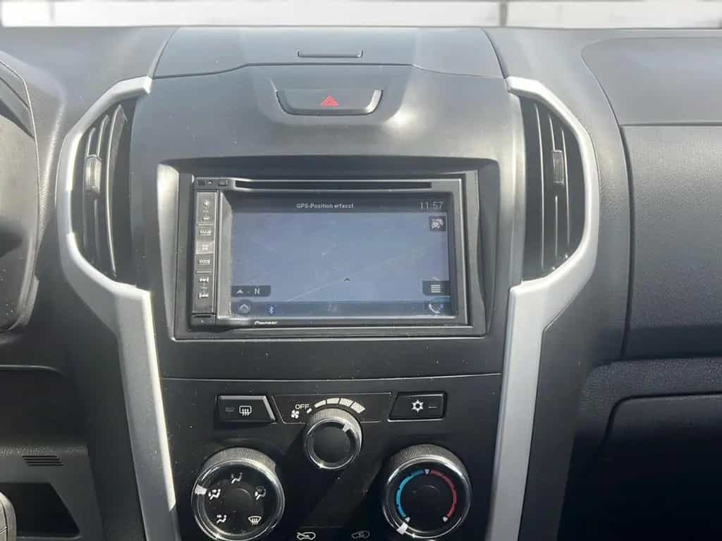 Isuzu D-Max DoKa 4WD EDITION10*NUR 115TKM*NAVI*KAMERA* 08/2017-photo-15