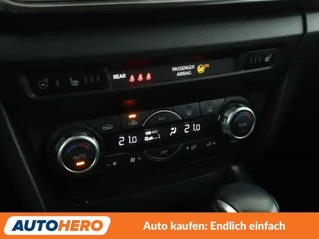 Mazda 3 2.0 Sports-Line Aut*NAVI*LED*CAM*TEMPO*SHZ*LHZ 11/2018-photo-22
