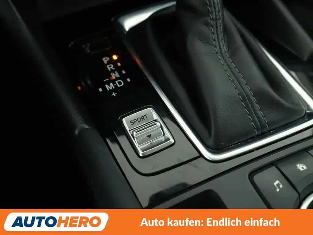 Mazda 3 2.0 Sports-Line Aut*NAVI*LED*CAM*TEMPO*SHZ*LHZ 11/2018-photo-25