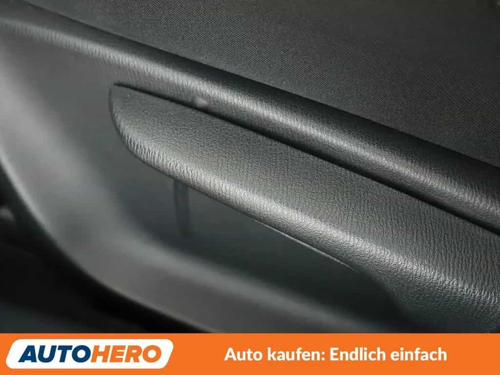 Mazda 3 2.0 Sports-Line Aut*NAVI*LED*CAM*TEMPO*SHZ*LHZ 11/2018-photo-31
