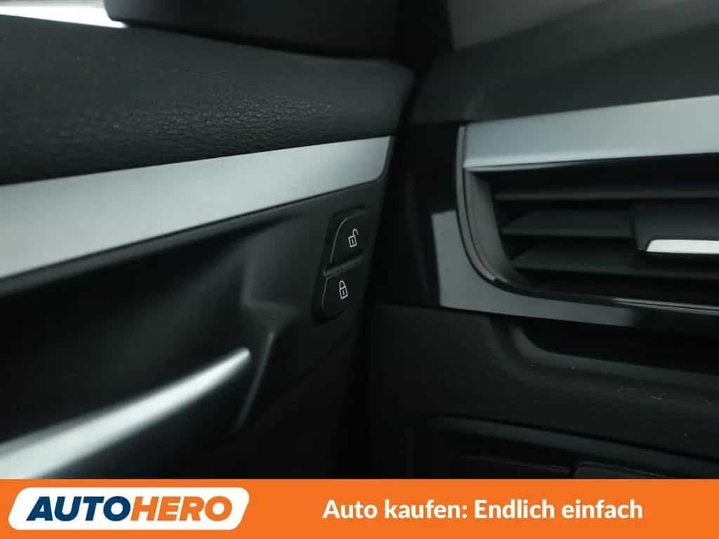 BMW X1 xDrive 20d Advantage Aut.*NAVI*LED*TEMPO*PDC* 01/2021-photo-33