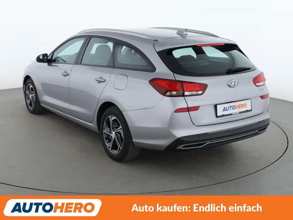 Hyundai i30 1.0 T-GDI Edition 30*TEMPO*CAM*PDC*KLIMA* 04/2021-photo-3