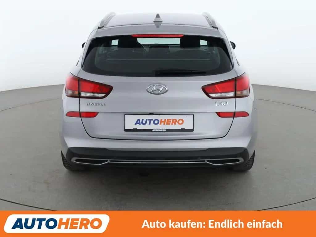 Hyundai i30 1.0 T-GDI Edition 30*TEMPO*CAM*PDC*KLIMA* 04/2021-photo-4