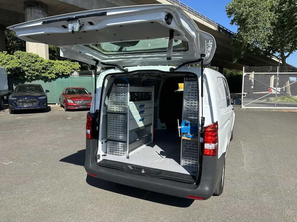Mercedes-Benz Vito Kasten 111 CDI FWD extralang Sortimo Webast 07/2019-photo-23
