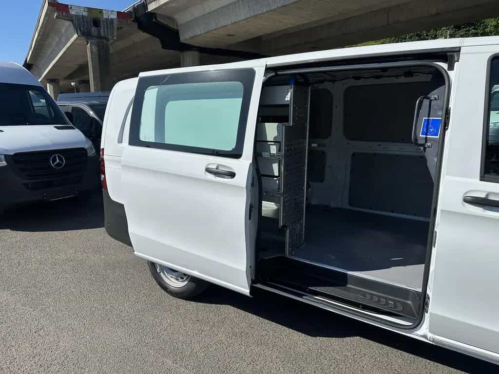 Mercedes-Benz Vito Kasten 111 CDI FWD extralang Sortimo Webast 07/2019-photo-26