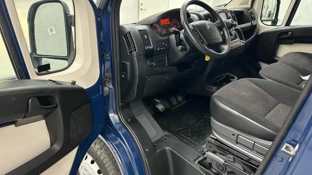 Citroën Jumper 30 L1H1 BlueHDi STANDHZ/KLIMA/AHK/TEMPOMA 10/2019-photo-4