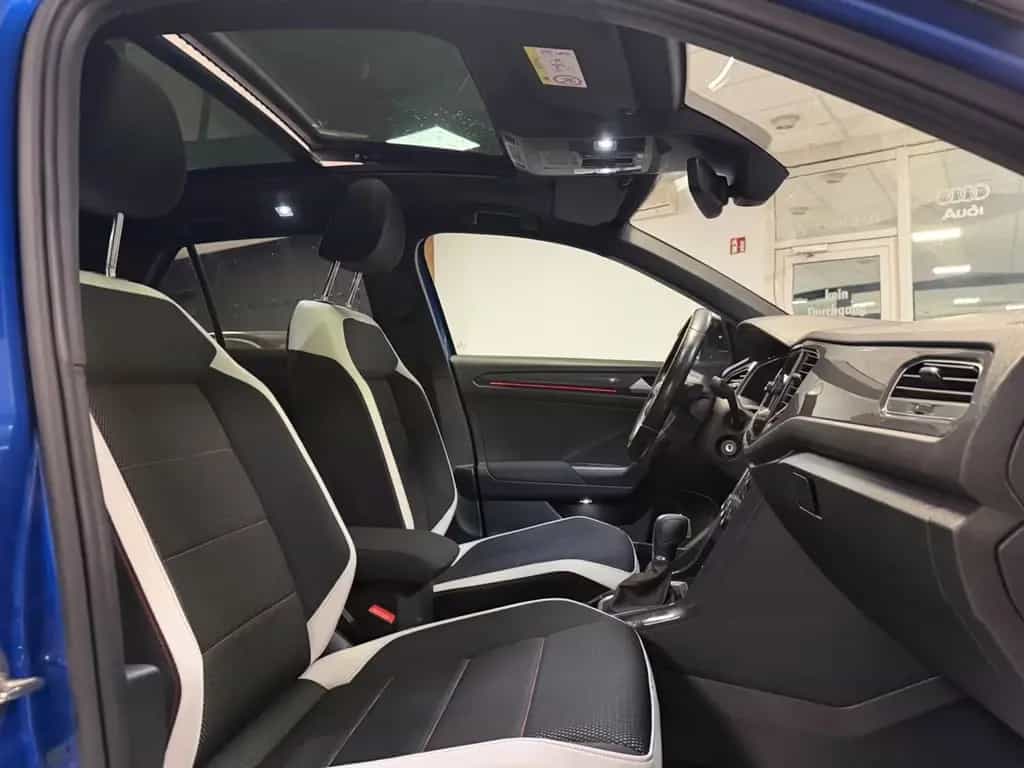 Volkswagen T-Roc 2.0 Sport 4M 1.Hand ACC PANO LED CAM DSG 04/2019-photo-17