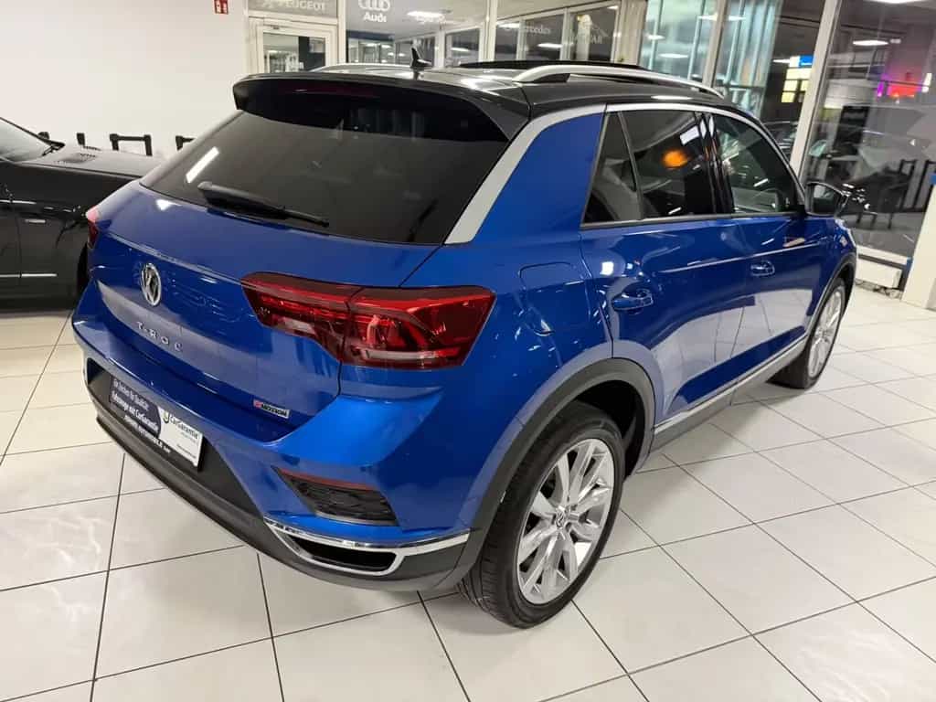 Volkswagen T-Roc 2.0 Sport 4M 1.Hand ACC PANO LED CAM DSG 04/2019-photo-4