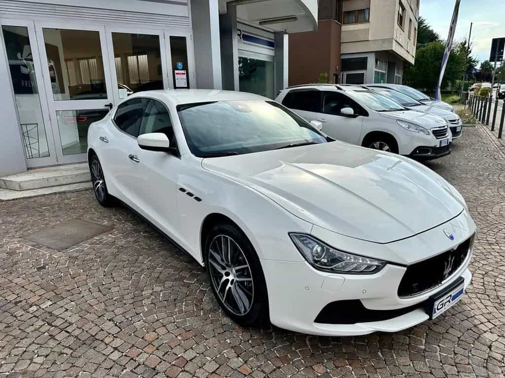 Maserati Ghibli 3.0d V6 250Cv -Uniproprietario 05/2017-photo-2