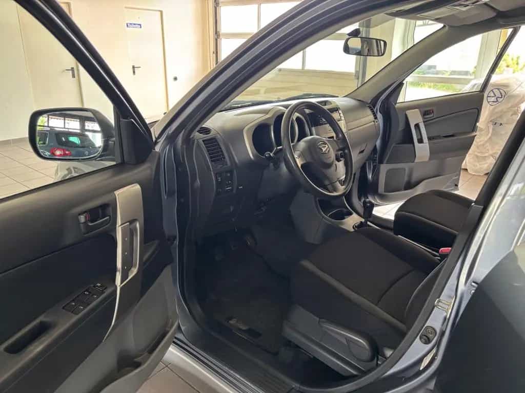 Daihatsu Terios 4WD Top S TÜV NEU 11/2006-photo-13