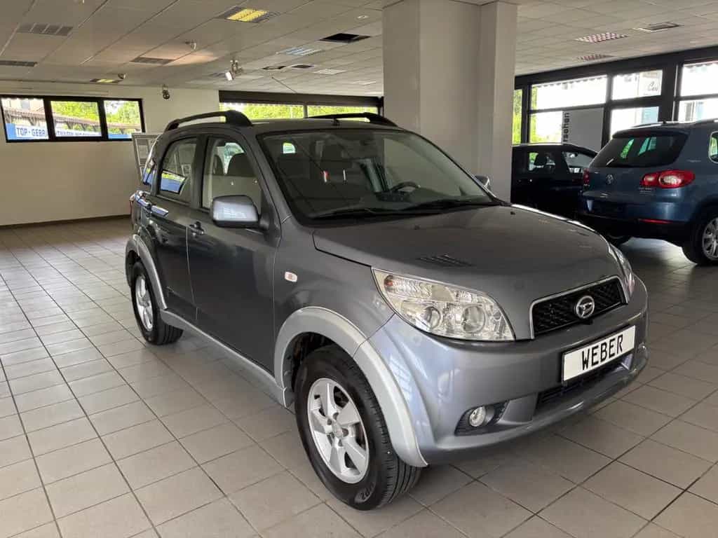 Daihatsu Terios 4WD Top S TÜV NEU 11/2006-photo-2