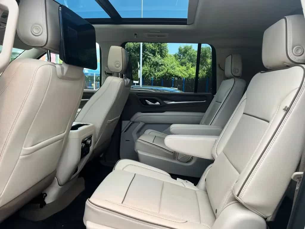 GMC Yukon Denali Lang 6.2L V8 TV BOSE PANO LUFT 360° 7Sitz 01/2022-photo-13