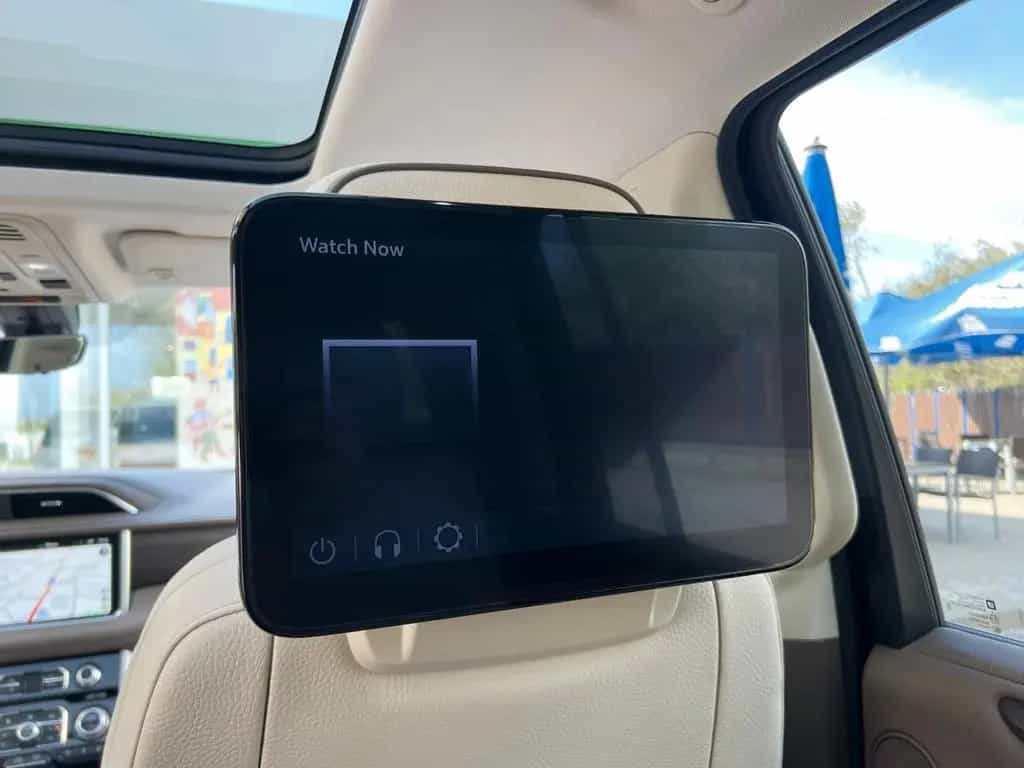 GMC Yukon Denali Lang 6.2L V8 TV BOSE PANO LUFT 360° 7Sitz 01/2022-photo-14