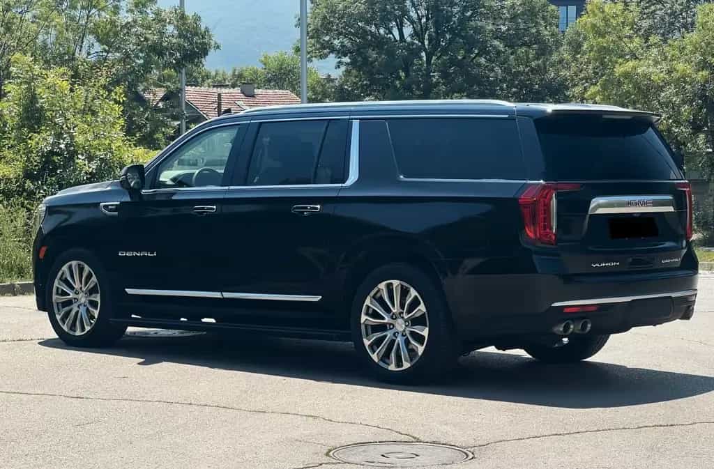 GMC Yukon Denali Lang 6.2L V8 TV BOSE PANO LUFT 360° 7Sitz 01/2022-photo-3