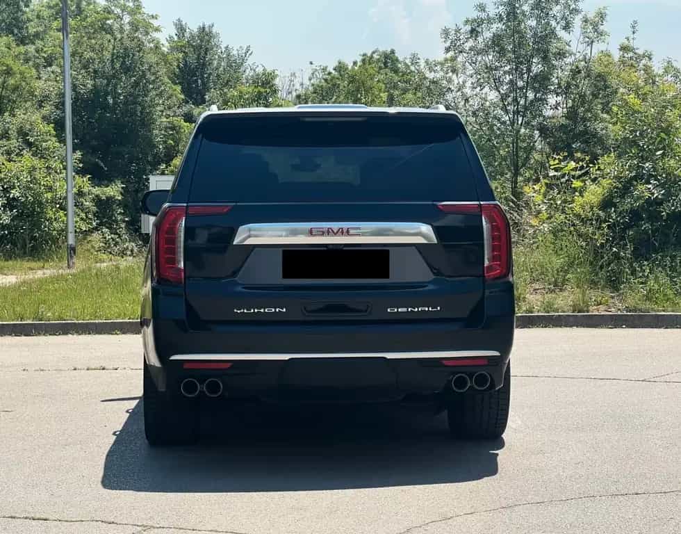 GMC Yukon Denali Lang 6.2L V8 TV BOSE PANO LUFT 360° 7Sitz 01/2022-photo-4