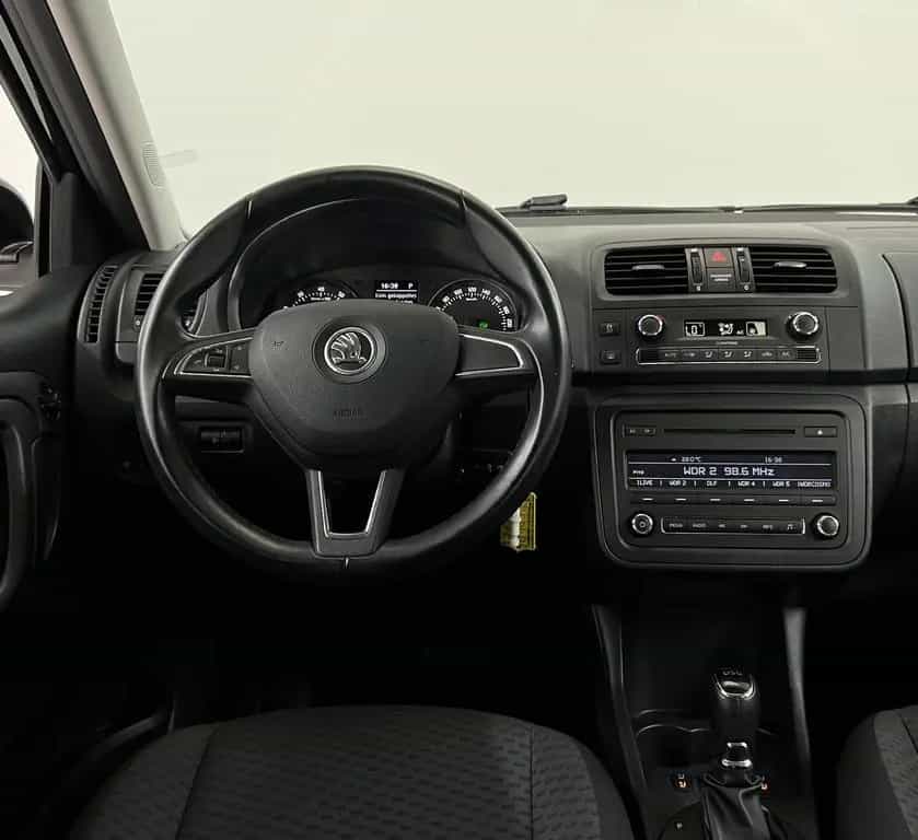 Skoda Fabia Ambition 1,2 TSI DSG 77kW ABS KLIMA RDKS + 06/2014-photo-23