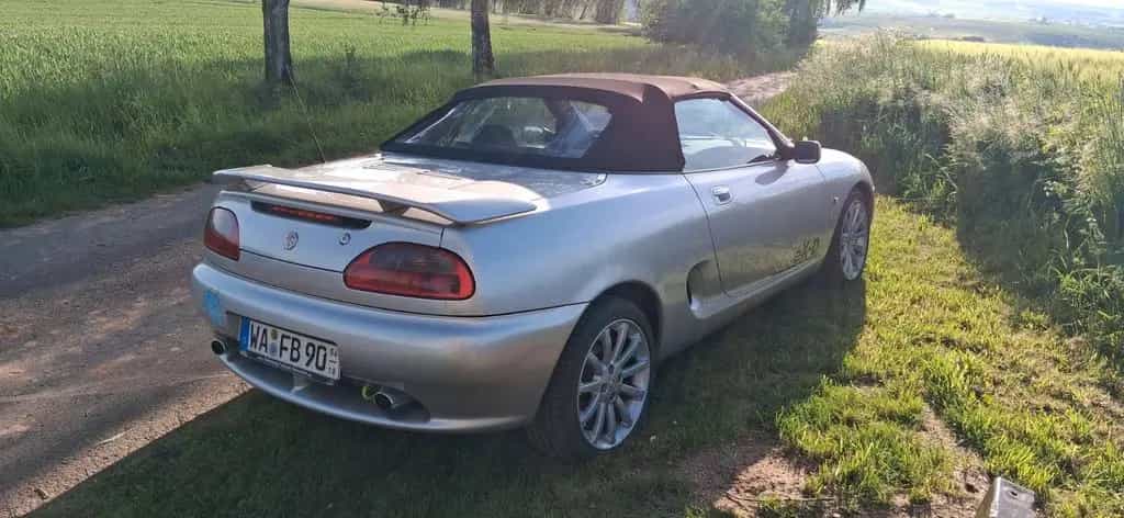 MG MGF 1.8i VVC 145 03/2000-photo-5