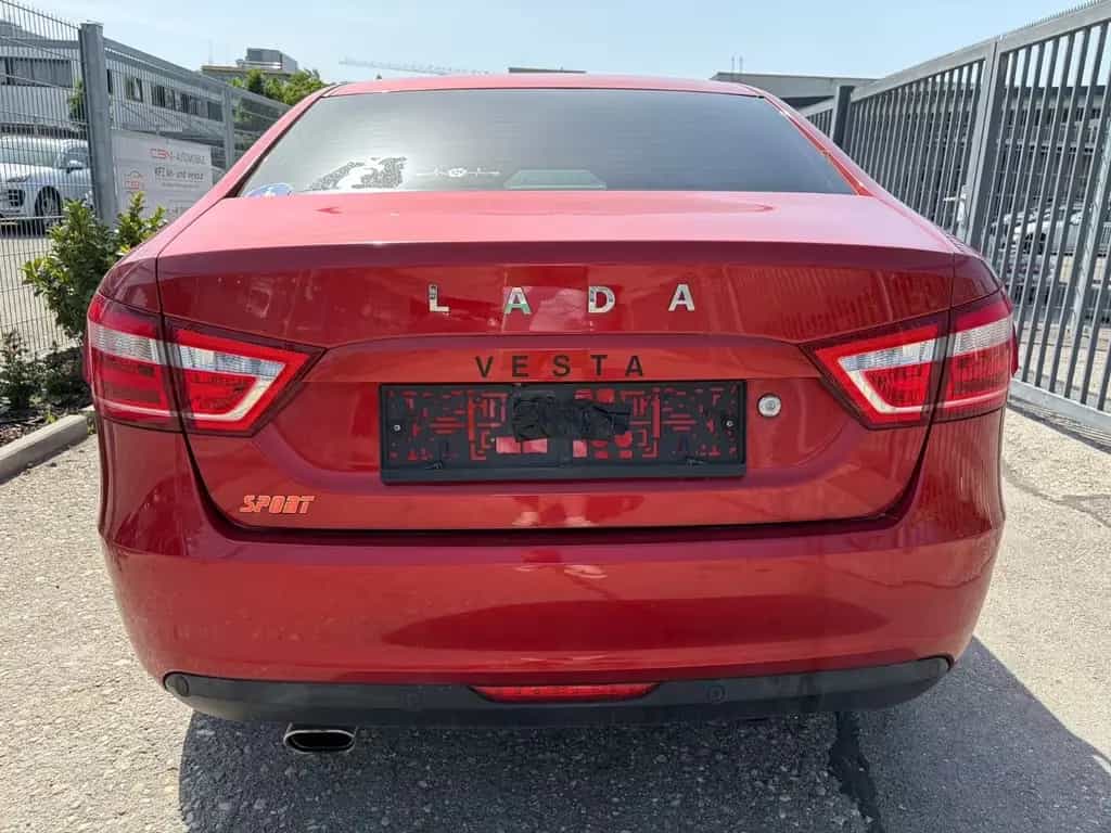 Lada Vesta Luxus 1.6 Automatik 02/2017-photo-2