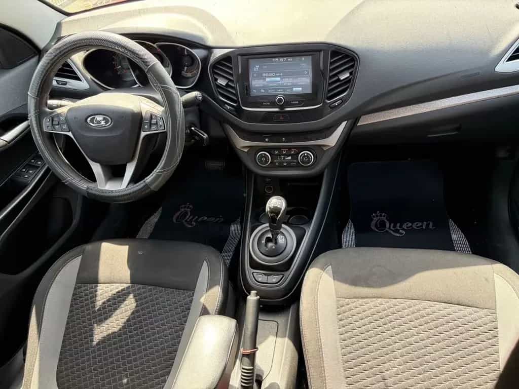 Lada Vesta Luxus 1.6 Automatik 02/2017-photo-8