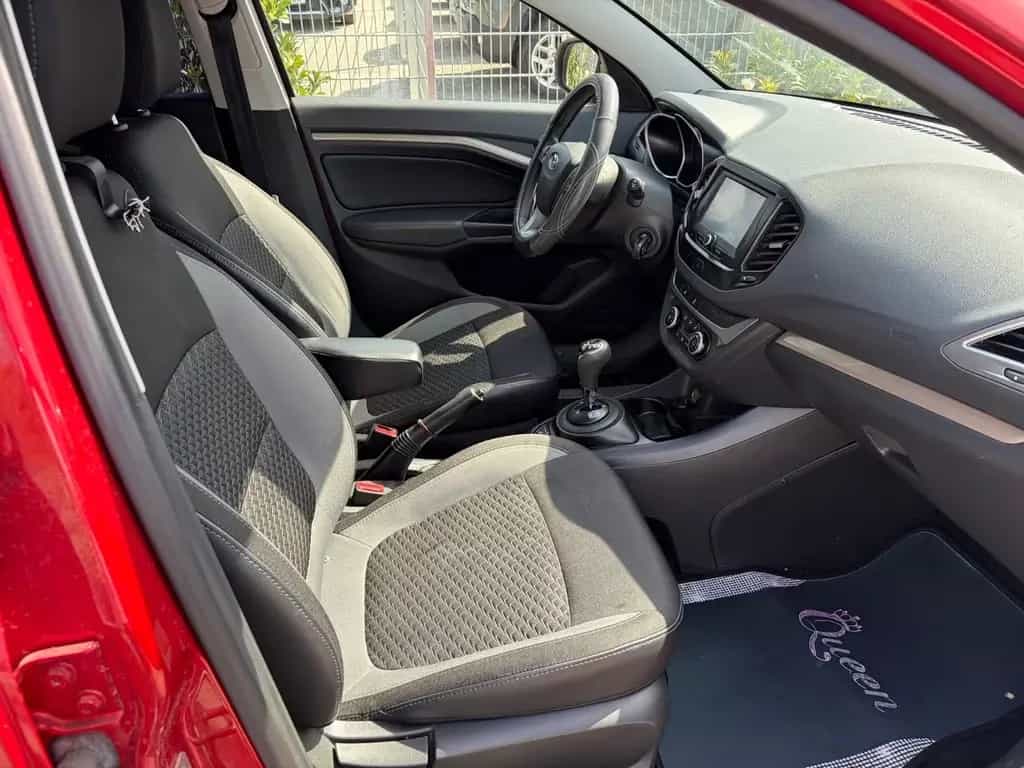 Lada Vesta Luxus 1.6 Automatik 02/2017-photo-9