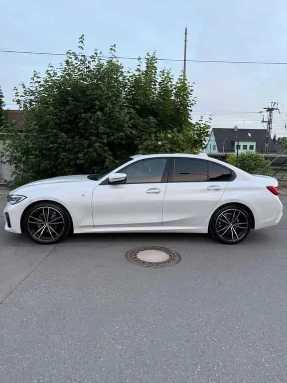 BMW 320 d xDrive M Sport Automatik M Sport 06/2019-photo-2