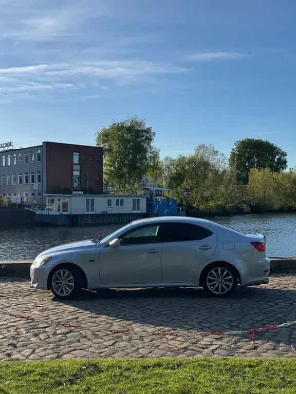 Lexus IS 250 Luxury|Invidia|Sternhi|Memory|Sitzheizung 02/2006-photo-1