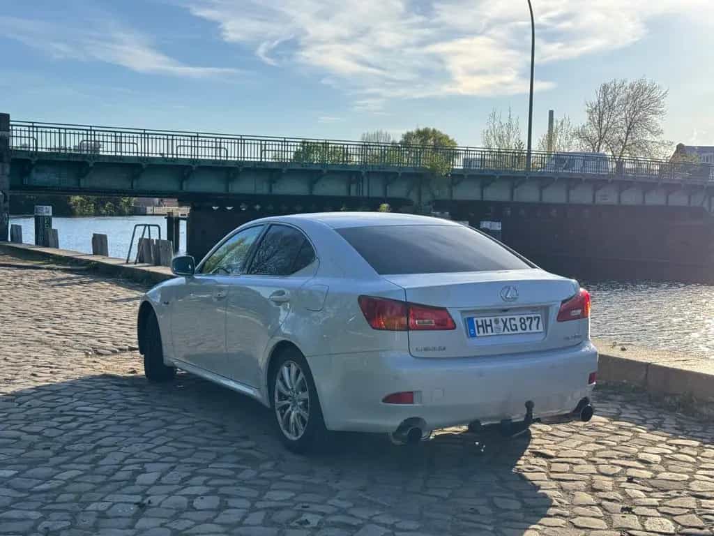Lexus IS 250 Luxury|Invidia|Sternhi|Memory|Sitzheizung 02/2006-photo-2