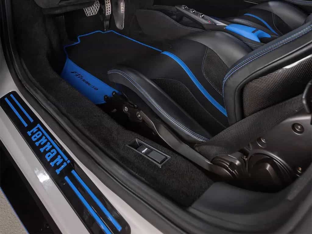 Ferrari F8 TRIBUTO*NOVITEC*1 OF 1 Limited Edition* 05/2022-photo-8