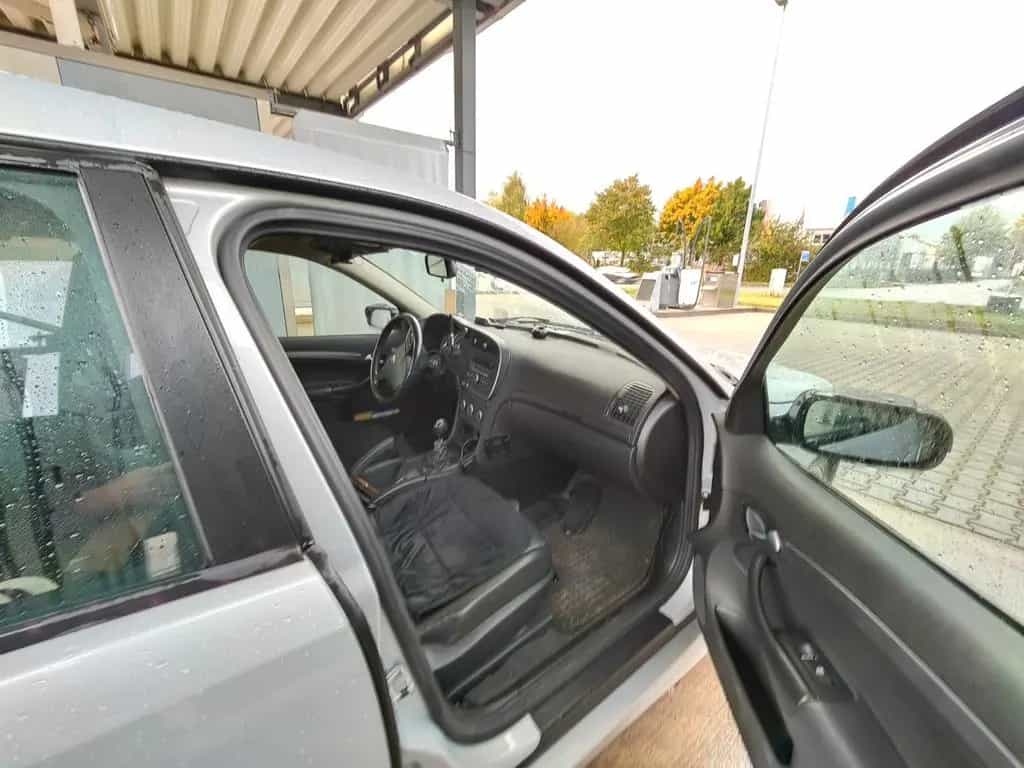 Saab 9-3 1.9 TiD 88 kW Vector SportCombi Vector 08/2007-photo-1