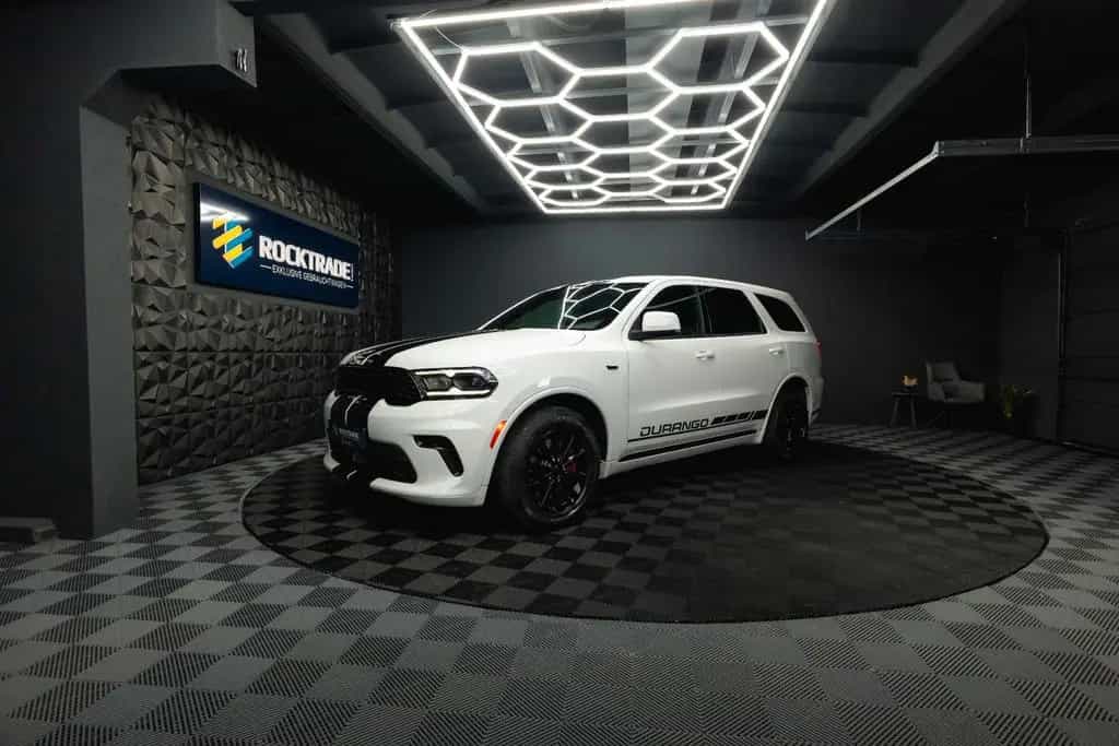 Dodge Durango 5.7 V8 R/T SRT 4x4 Night-Paket Modell 22 10/2022-photo-1