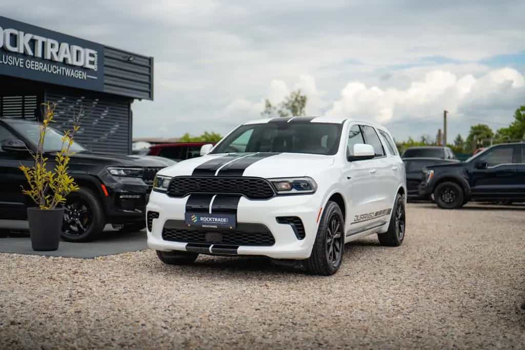 Dodge Durango 5.7 V8 R/T SRT 4x4 Night-Paket Modell 22 10/2022-photo-17