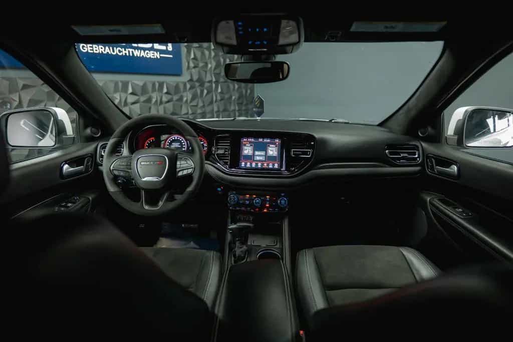 Dodge Durango 5.7 V8 R/T SRT 4x4 Night-Paket Modell 22 10/2022-photo-24