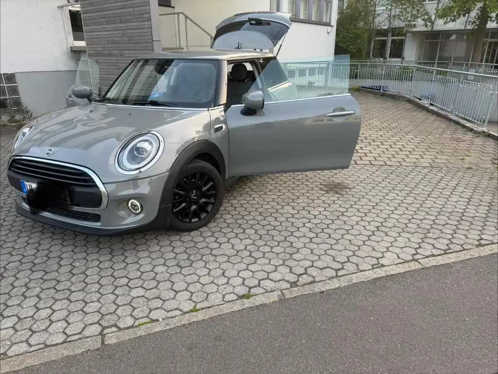 MINI ONE 03/2020-photo-11