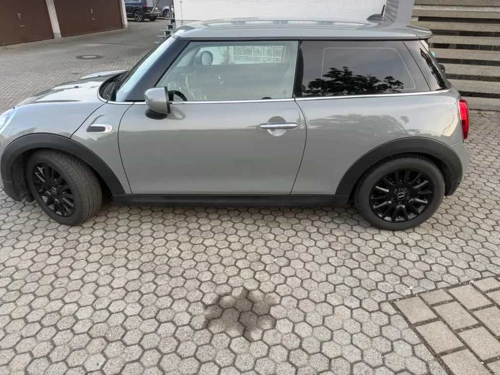 MINI ONE 03/2020-photo-5