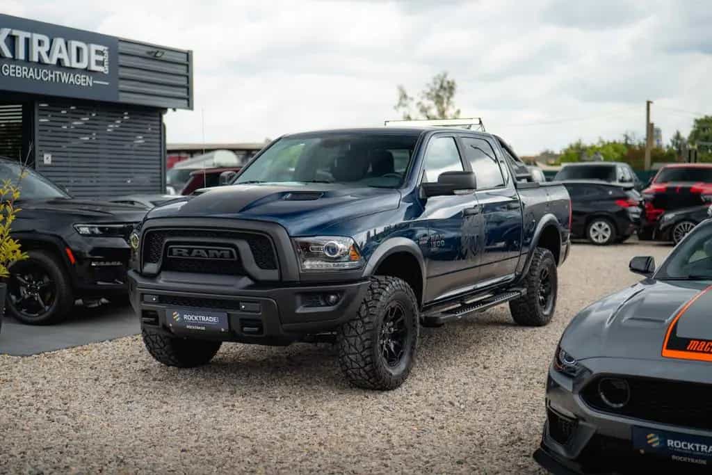 Dodge RAM 5.7 V8 HEMI 4x4 OFFROAD Night-Paket WARLOCK 05/2023-photo-1