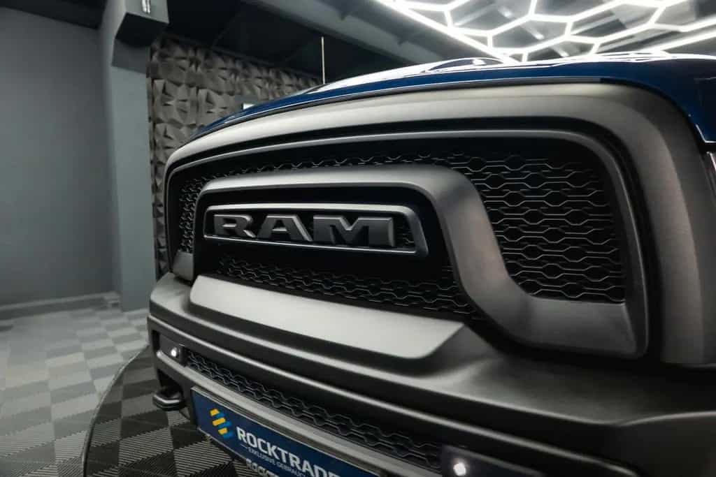 Dodge RAM 5.7 V8 HEMI 4x4 OFFROAD Night-Paket WARLOCK 05/2023-photo-15