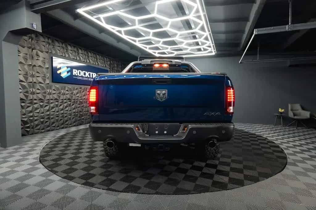 Dodge RAM 5.7 V8 HEMI 4x4 OFFROAD Night-Paket WARLOCK 05/2023-photo-25