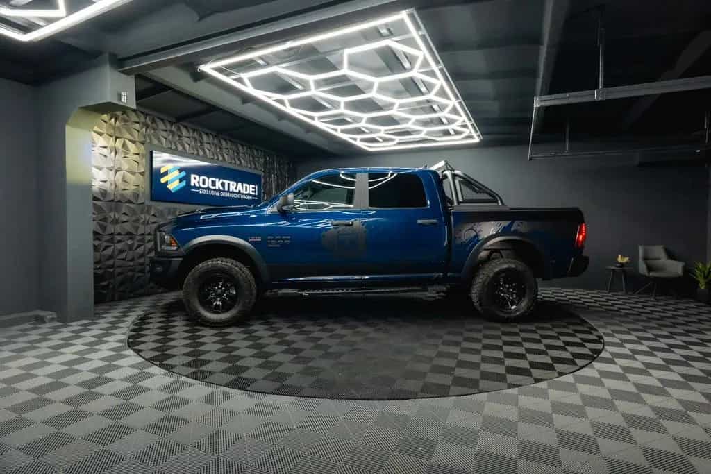 Dodge RAM 5.7 V8 HEMI 4x4 OFFROAD Night-Paket WARLOCK 05/2023-photo-27