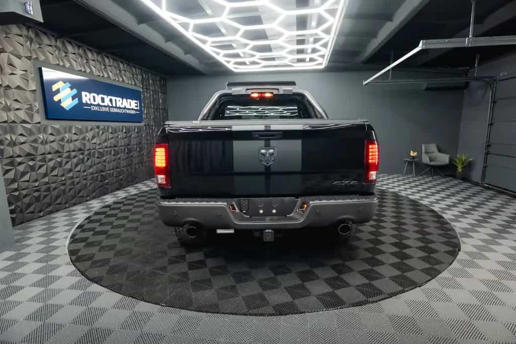Dodge RAM 5.7 V8 HEMI 4x4 OFFROAD LONG Unfallfrei 19% 05/2022-photo-24