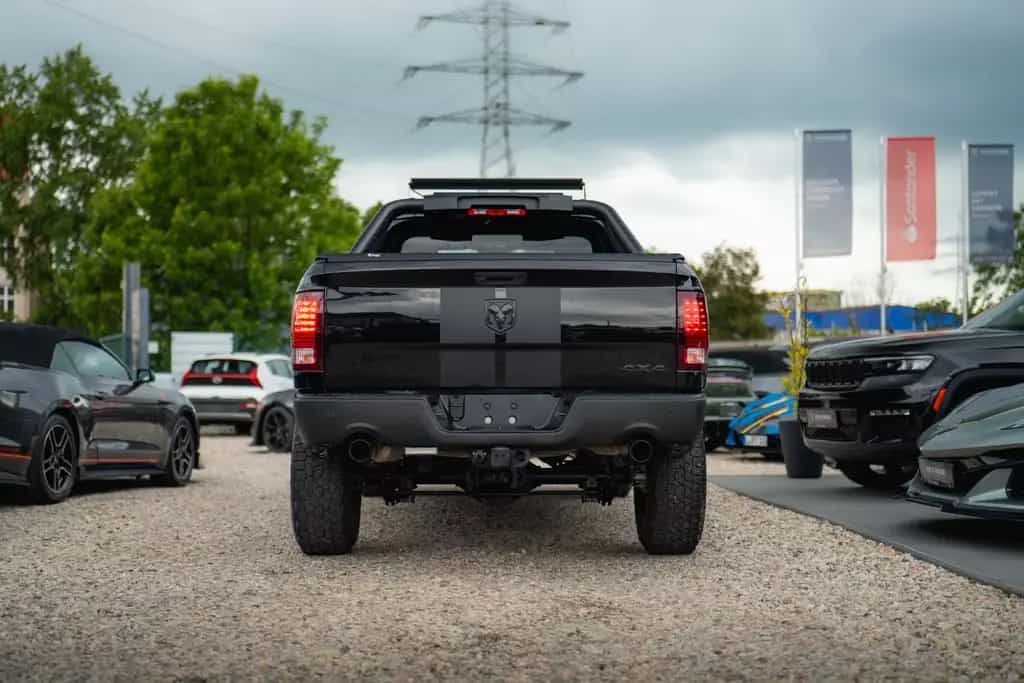 Dodge RAM 5.7 V8 HEMI 4x4 OFFROAD LONG Unfallfrei 19% 05/2022-photo-4