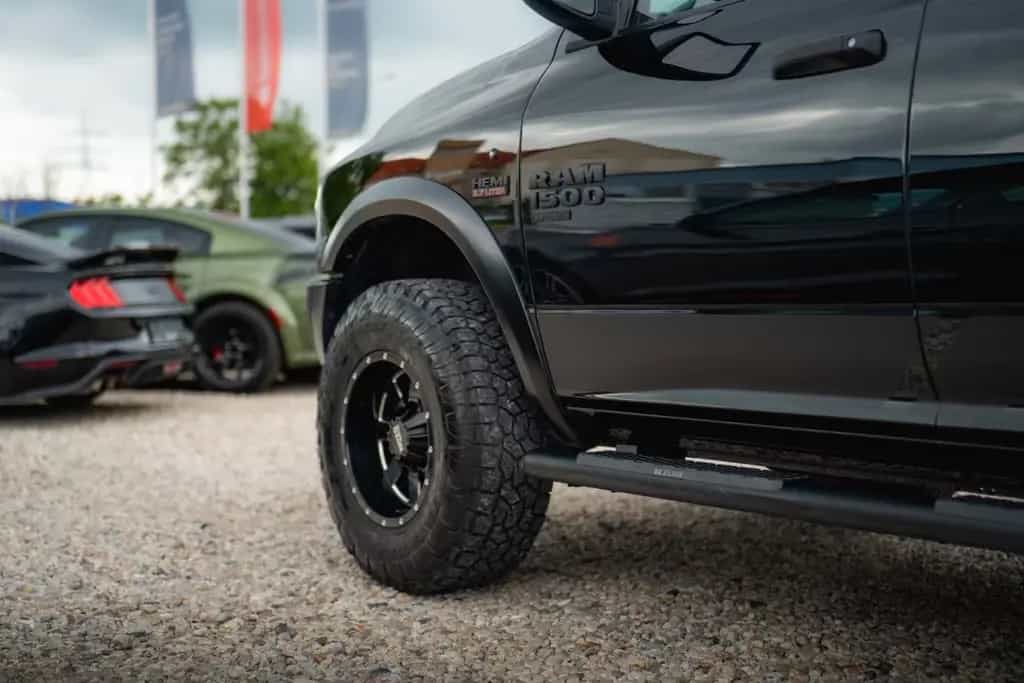 Dodge RAM 5.7 V8 HEMI 4x4 OFFROAD LONG Unfallfrei 19% 05/2022-photo-6