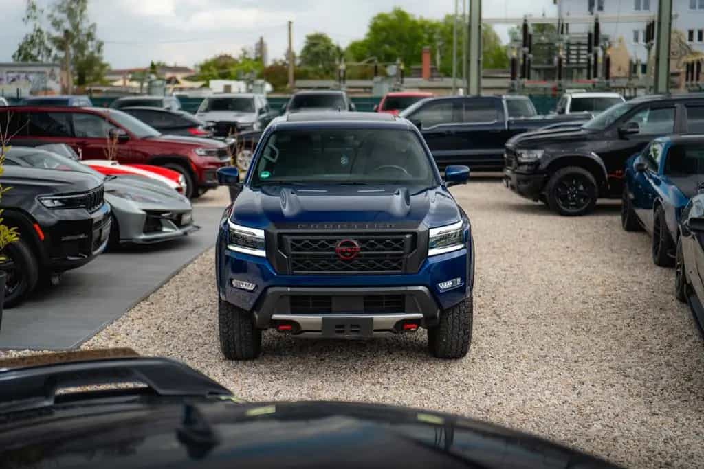 Nissan Frontier 3.8 V6 4x4 PRO-4X Offroad *Pano*ACC*LED 04/2022-photo-1