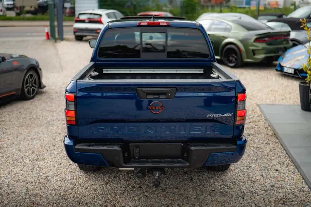 Nissan Frontier 3.8 V6 4x4 PRO-4X Offroad *Pano*ACC*LED 04/2022-photo-7