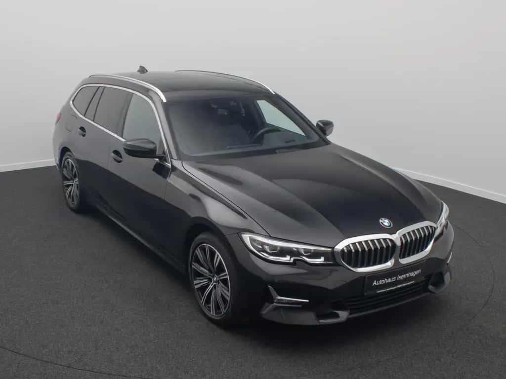 BMW 330 d xD Luxury Line HUD DAB Kamera AHK Panorama 01/2021-photo-2