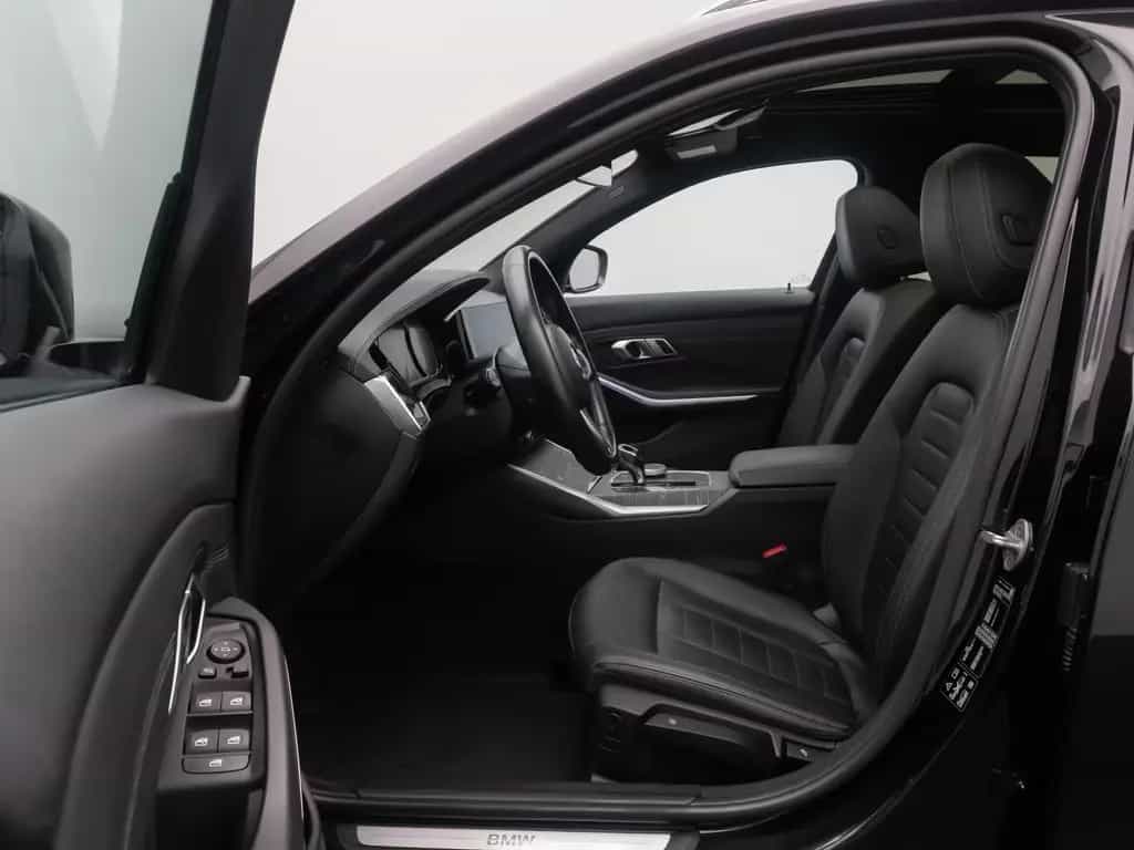 BMW 330 d xD Luxury Line HUD DAB Kamera AHK Panorama 01/2021-photo-20